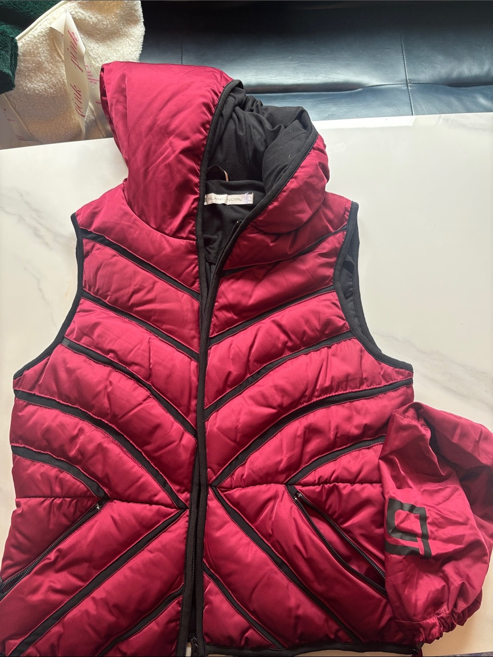 blanc noir Girls Quilted Hooded Puffer Vest - Berry with Black Trim